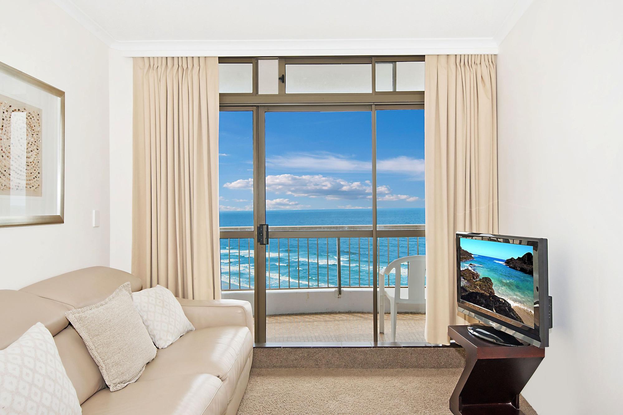 Surfers International