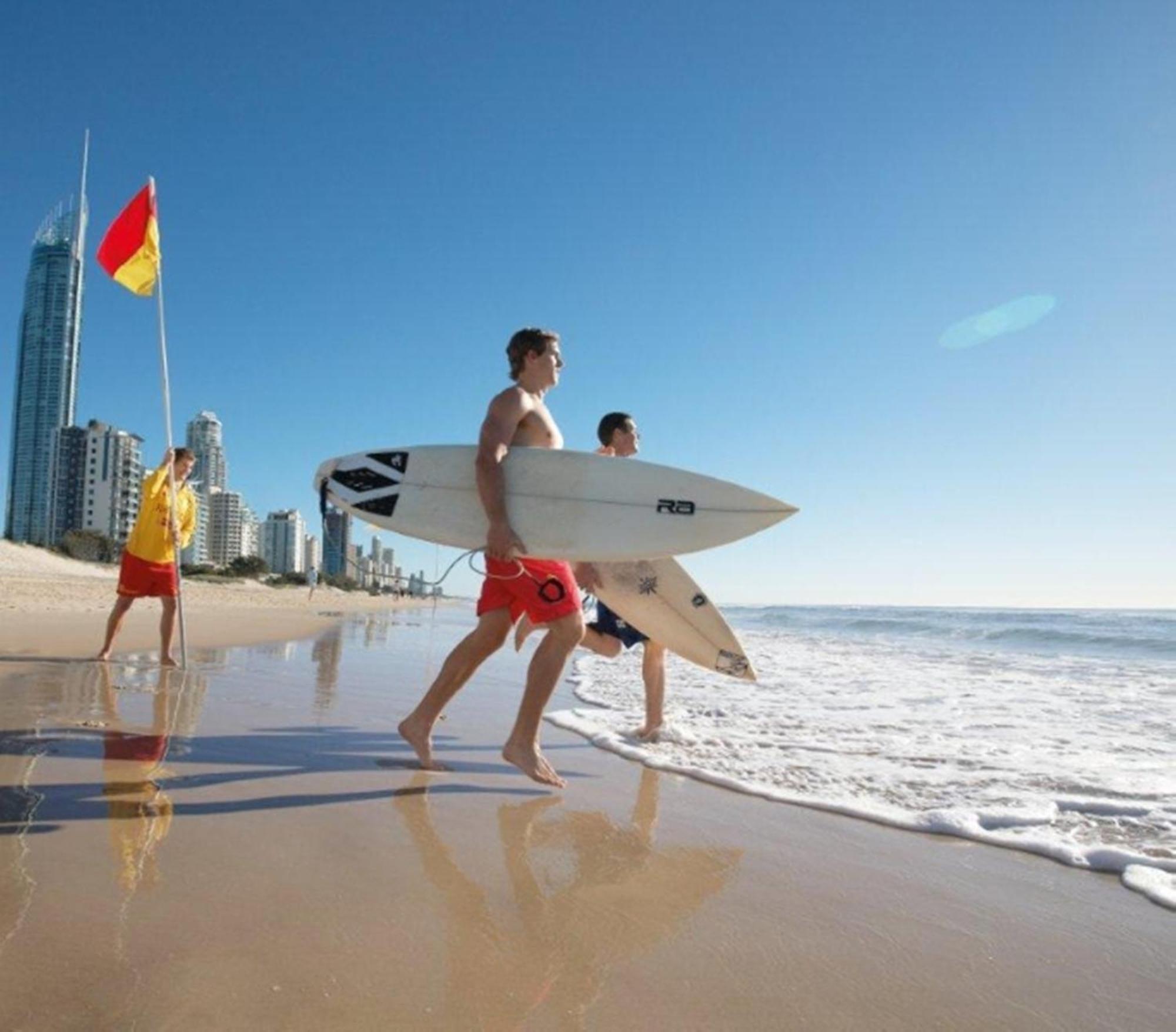 Aparthotel Surfers International Gold Coast