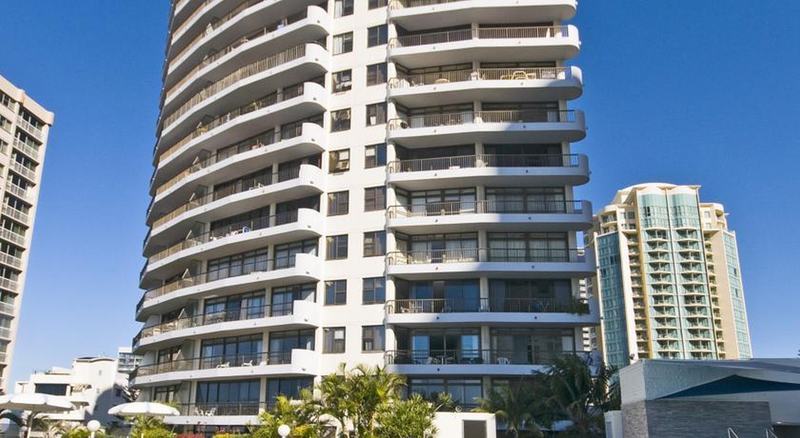 Aparthotel Surfers International